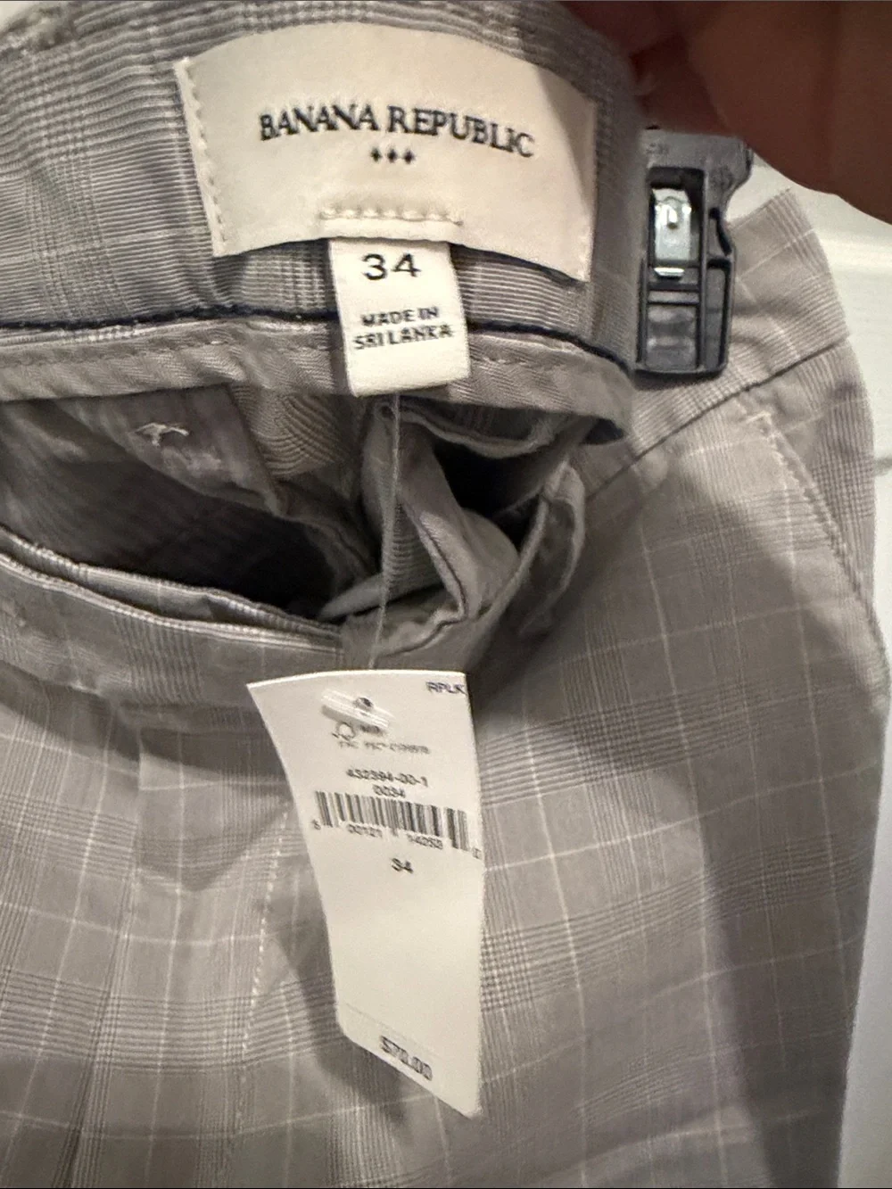 Banana Republic NEW Grayson Short Size 35 Slim Fit 7” inseam